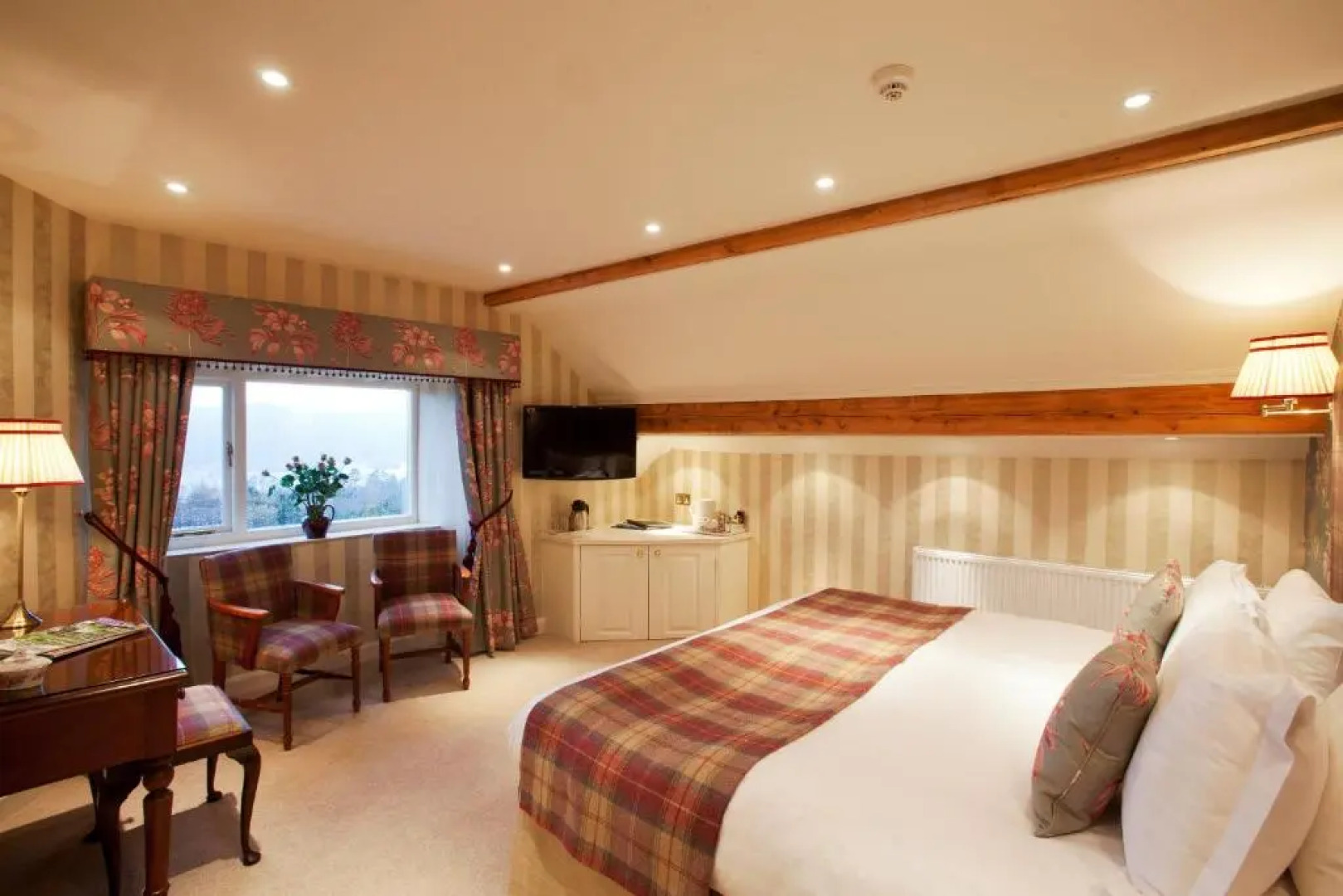 Lindeth Fell Country House