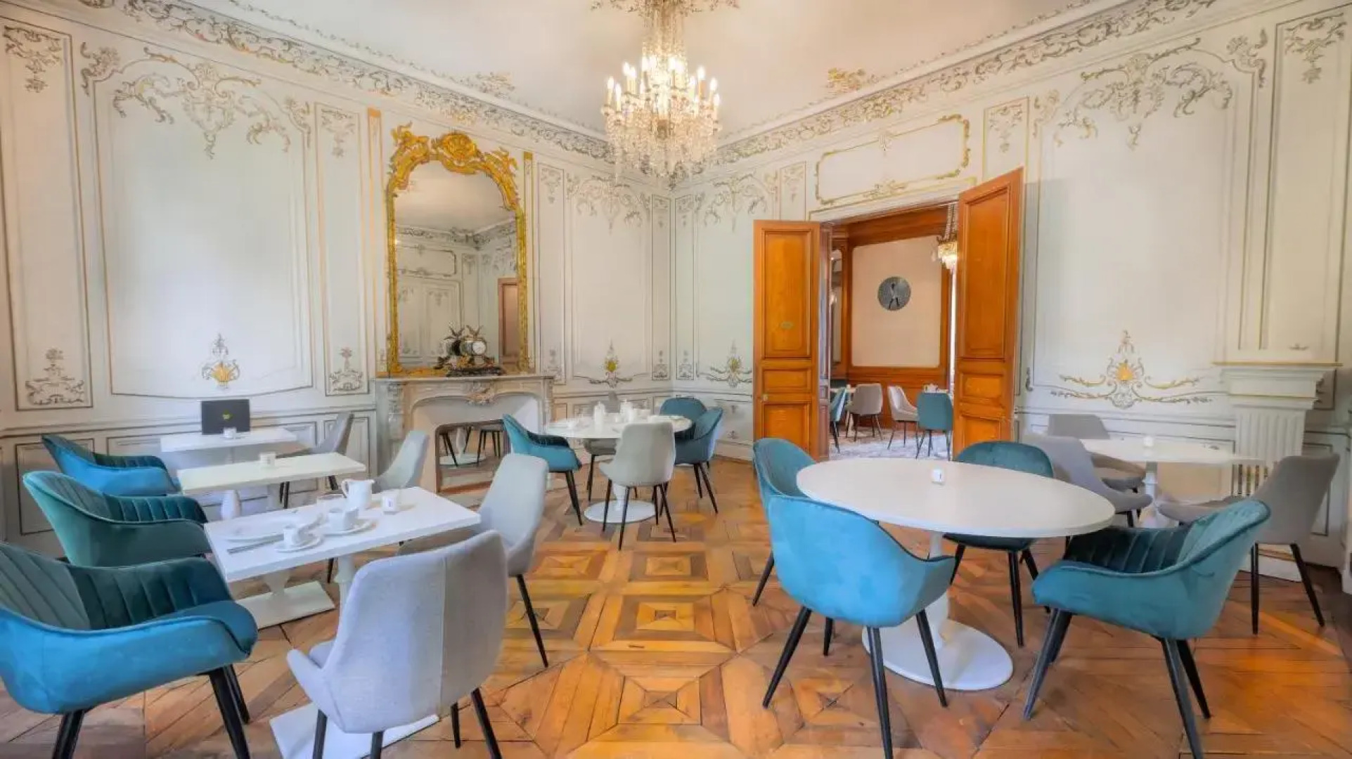 Le Champlain - Les Collectionneurs 