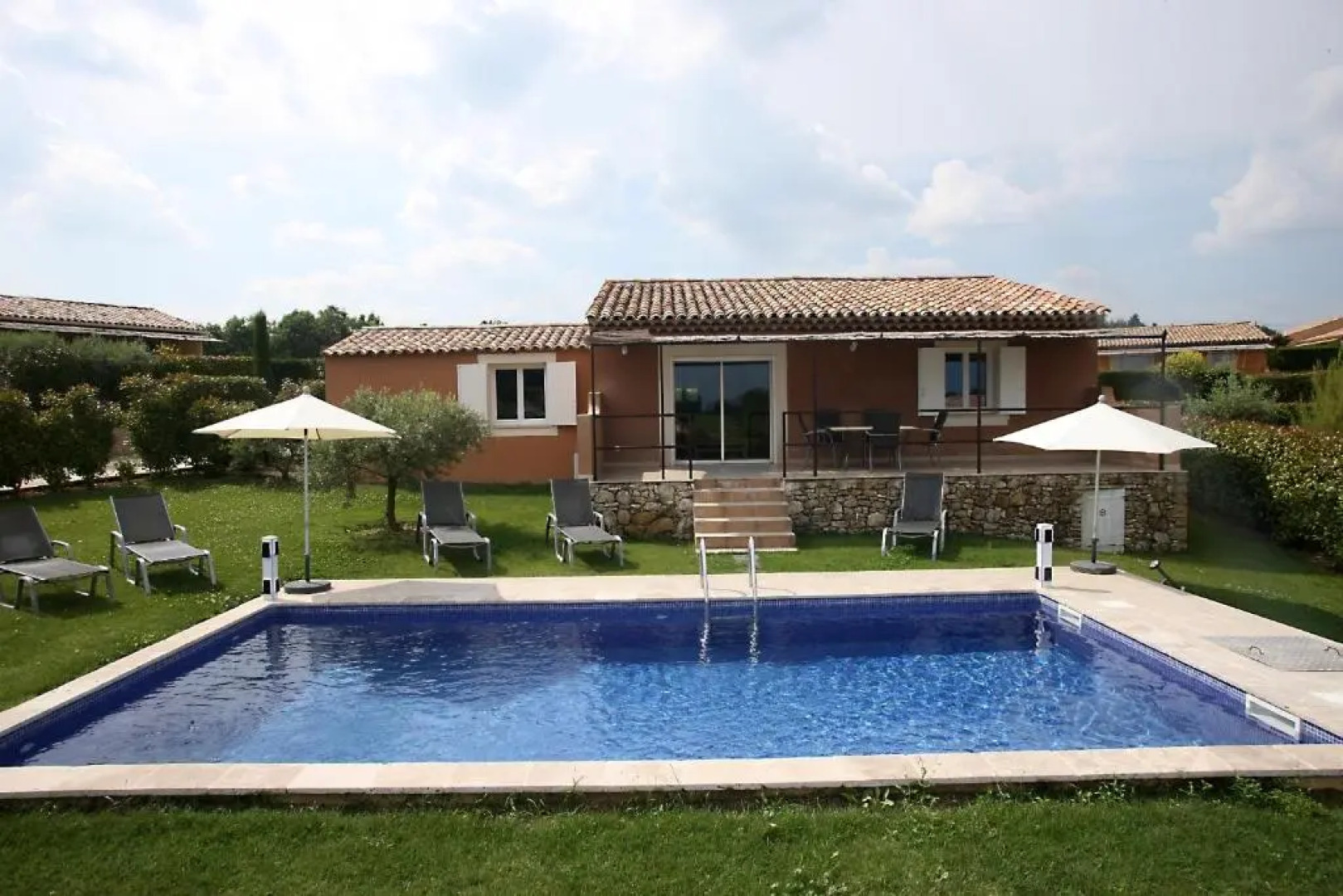 Les Restanques De Beaudine