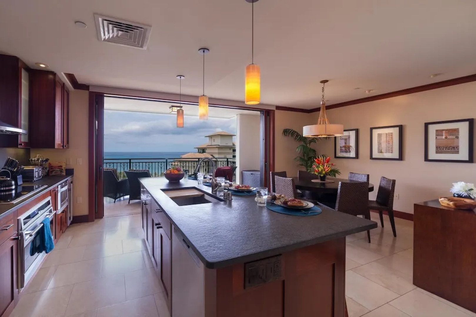 Three-bedroom Villas at Ko Olina Beach Villas Resort