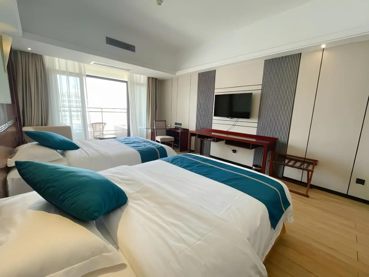 Sanya International Hotel