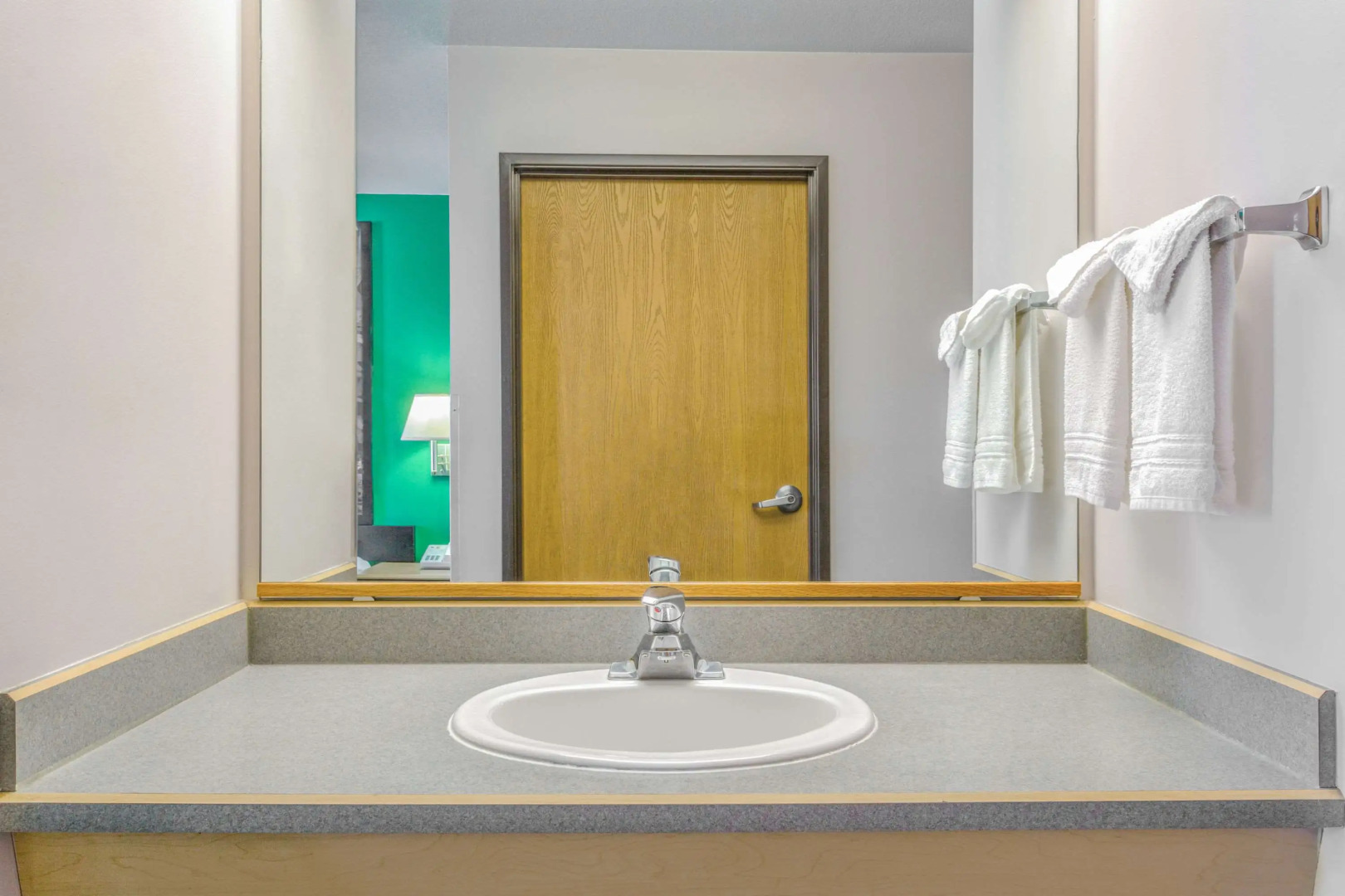 Super 8 by Wyndham Heyburn/Burley Area