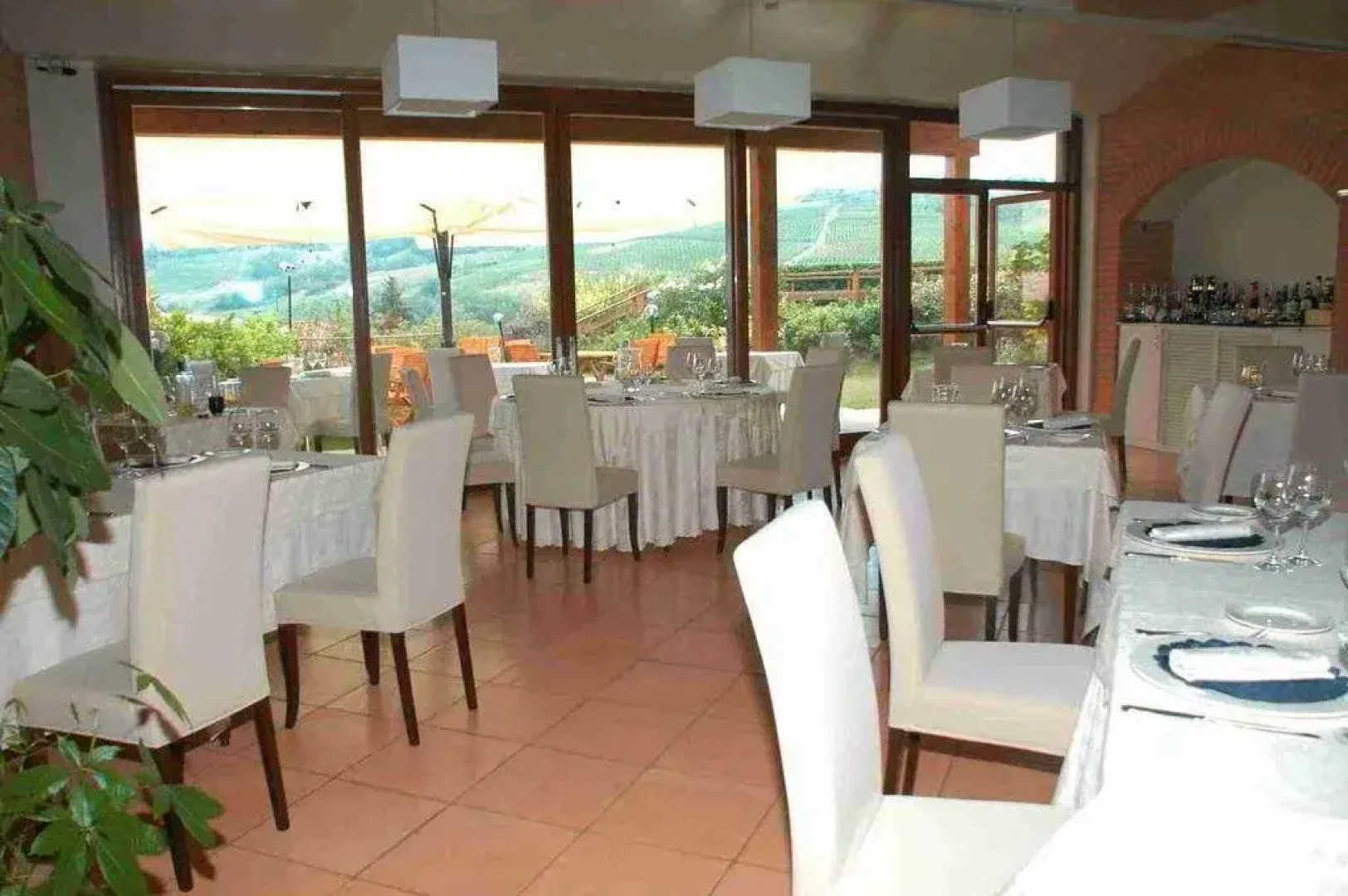 Lms Locanda Montescano Hotel Ristorante
