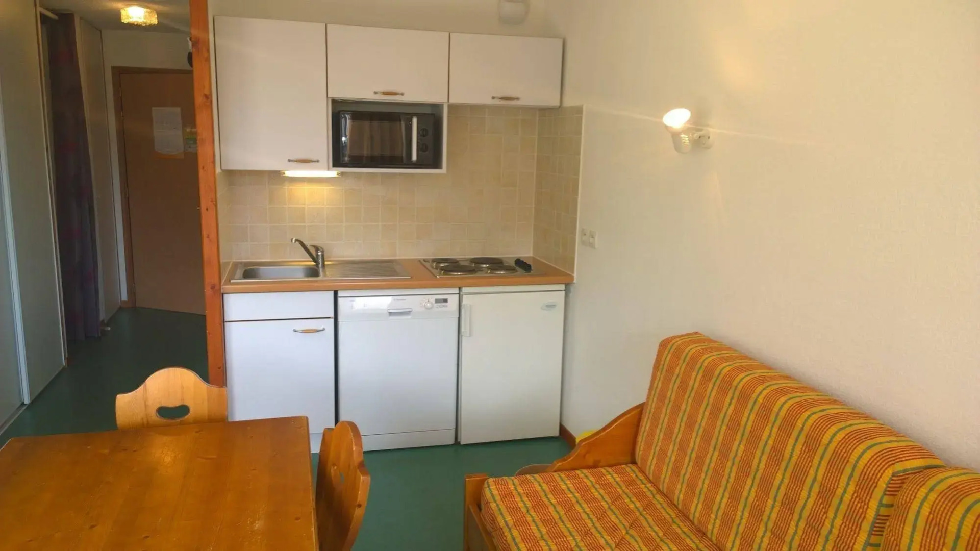 Center Resort Accomodation