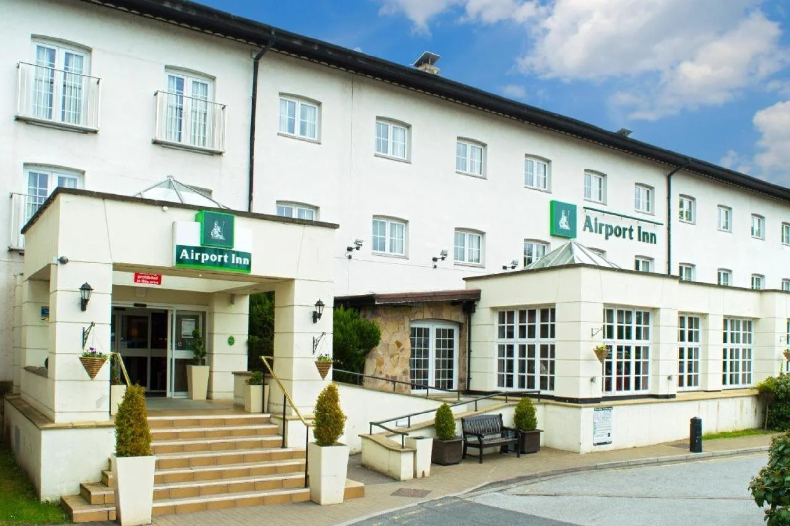 Airport Inn & Spa Manchester