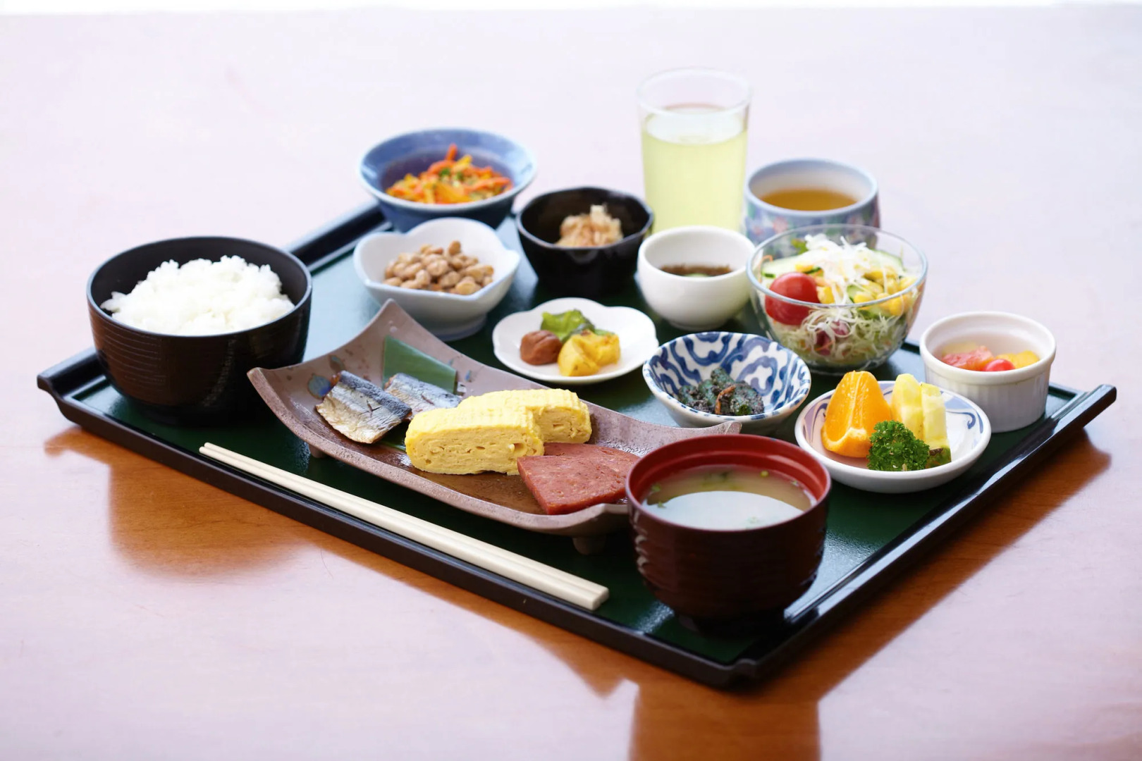 Hotel Yugaf Inn Bise