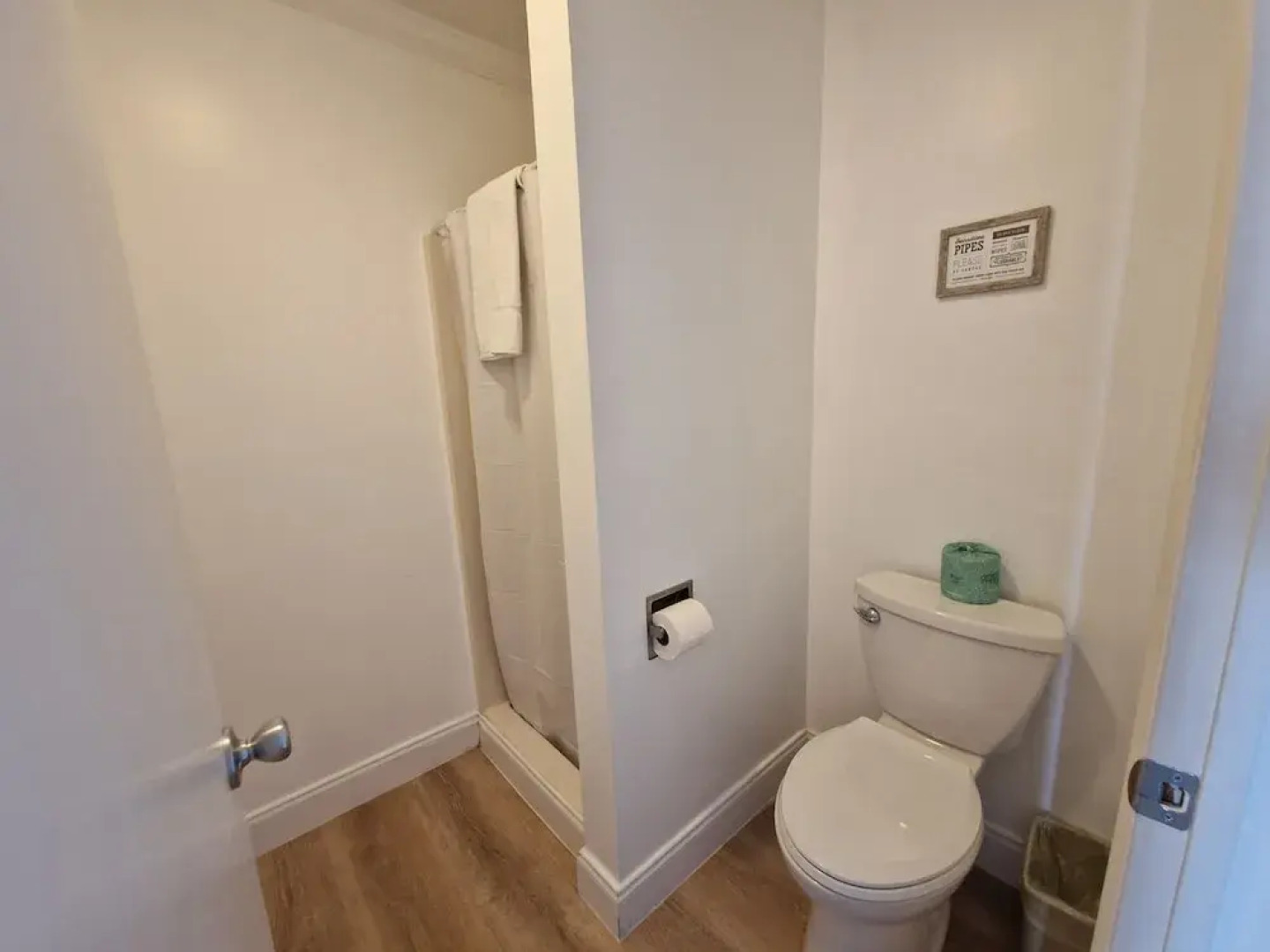 Sandcastle Beachfront Inn