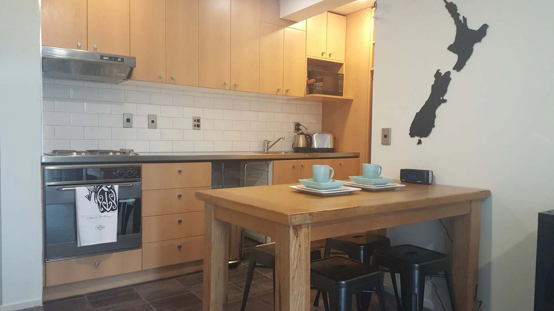 Snug In the City Apartment