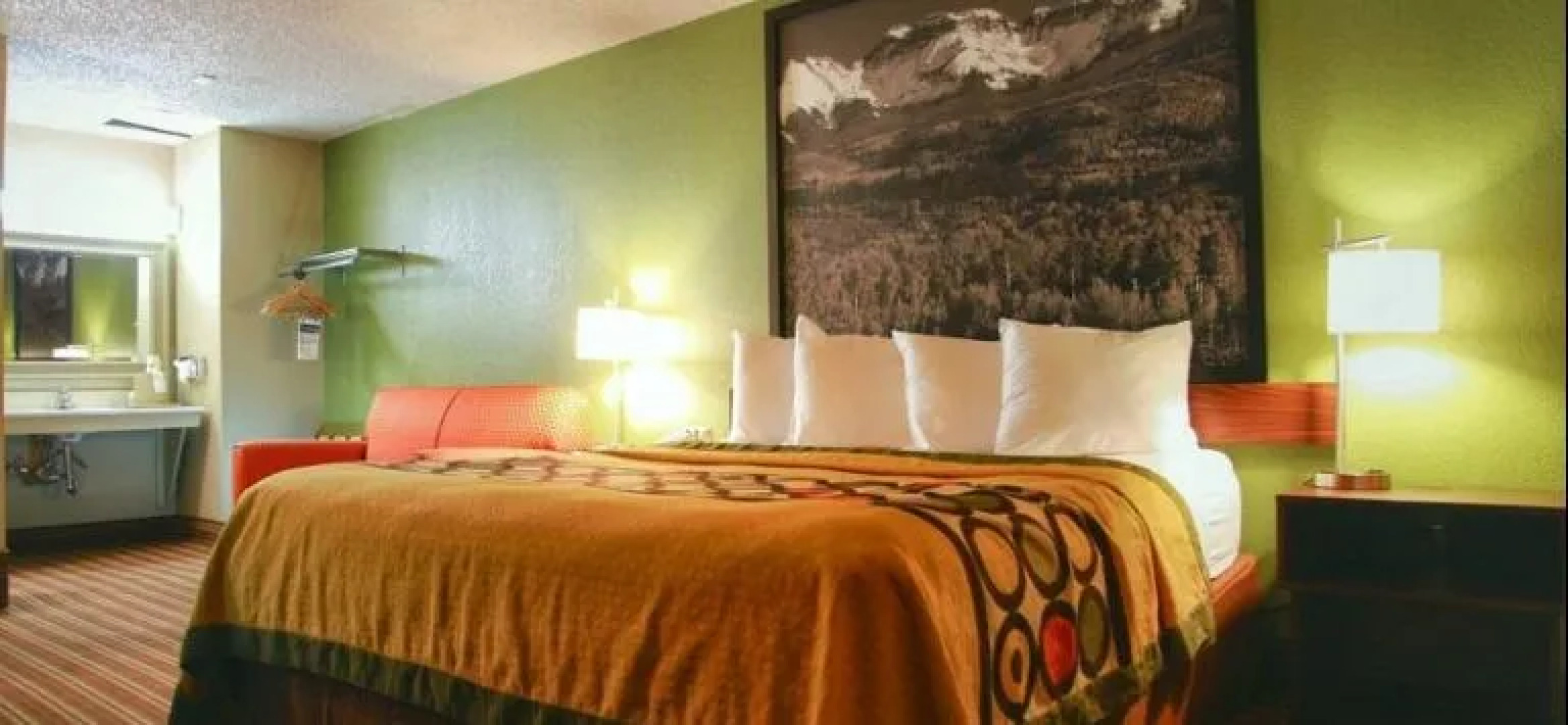 Super 8 Denver Central