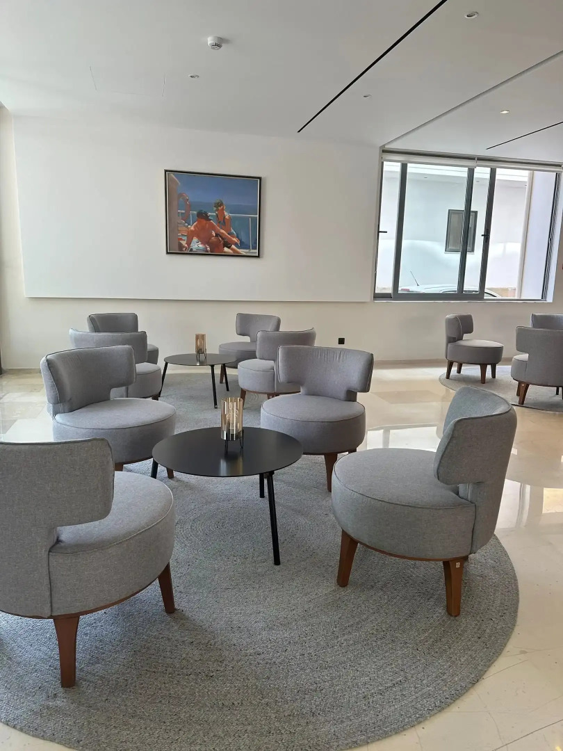 Angela Downtown Hotel