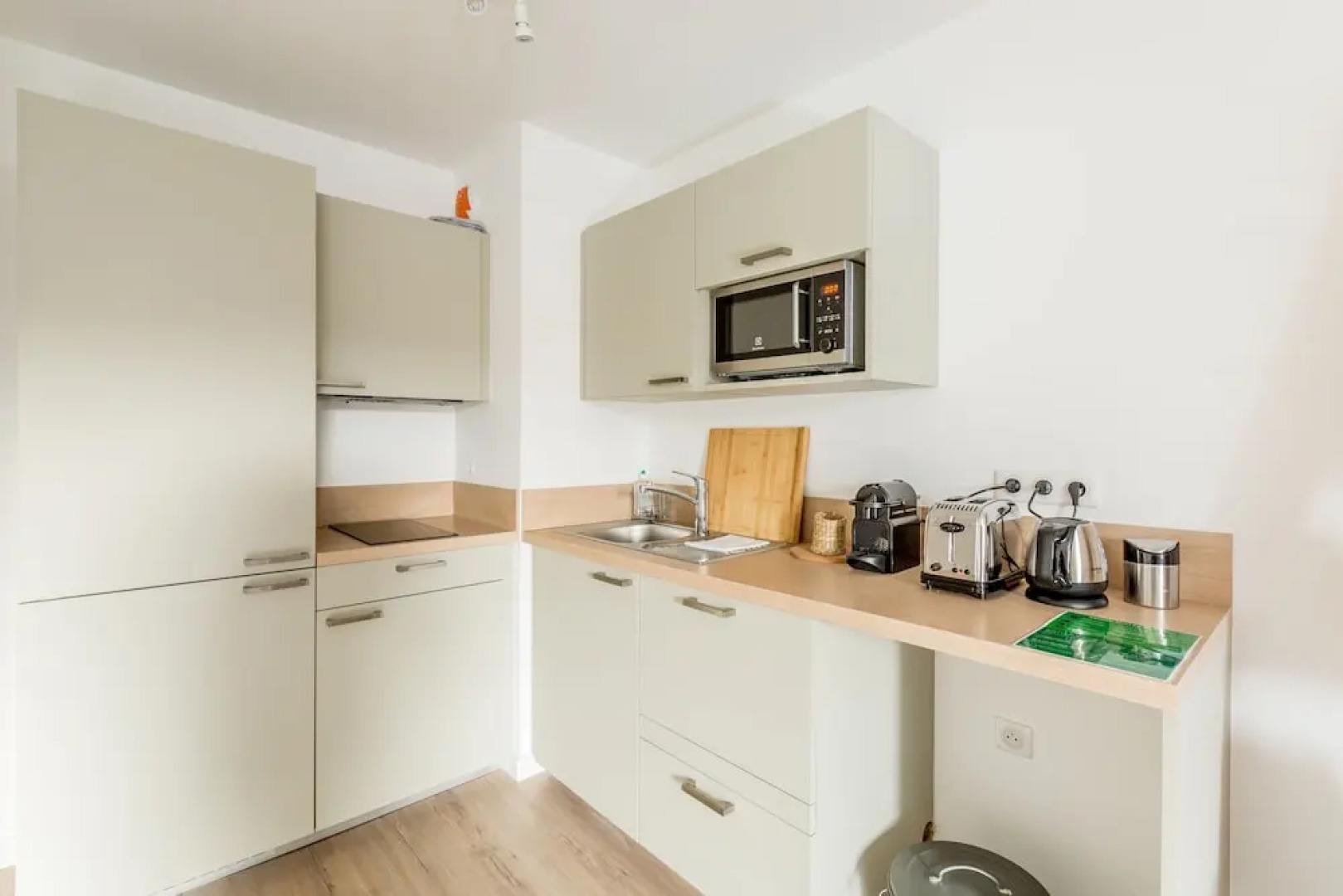 Beautiful Residence  Paris & Versailles