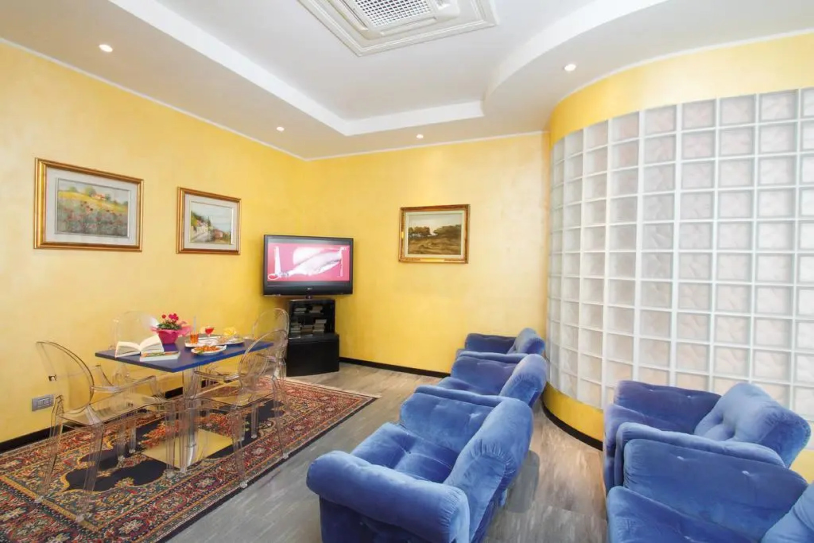 Hotel Bellevue Et Mediterranee