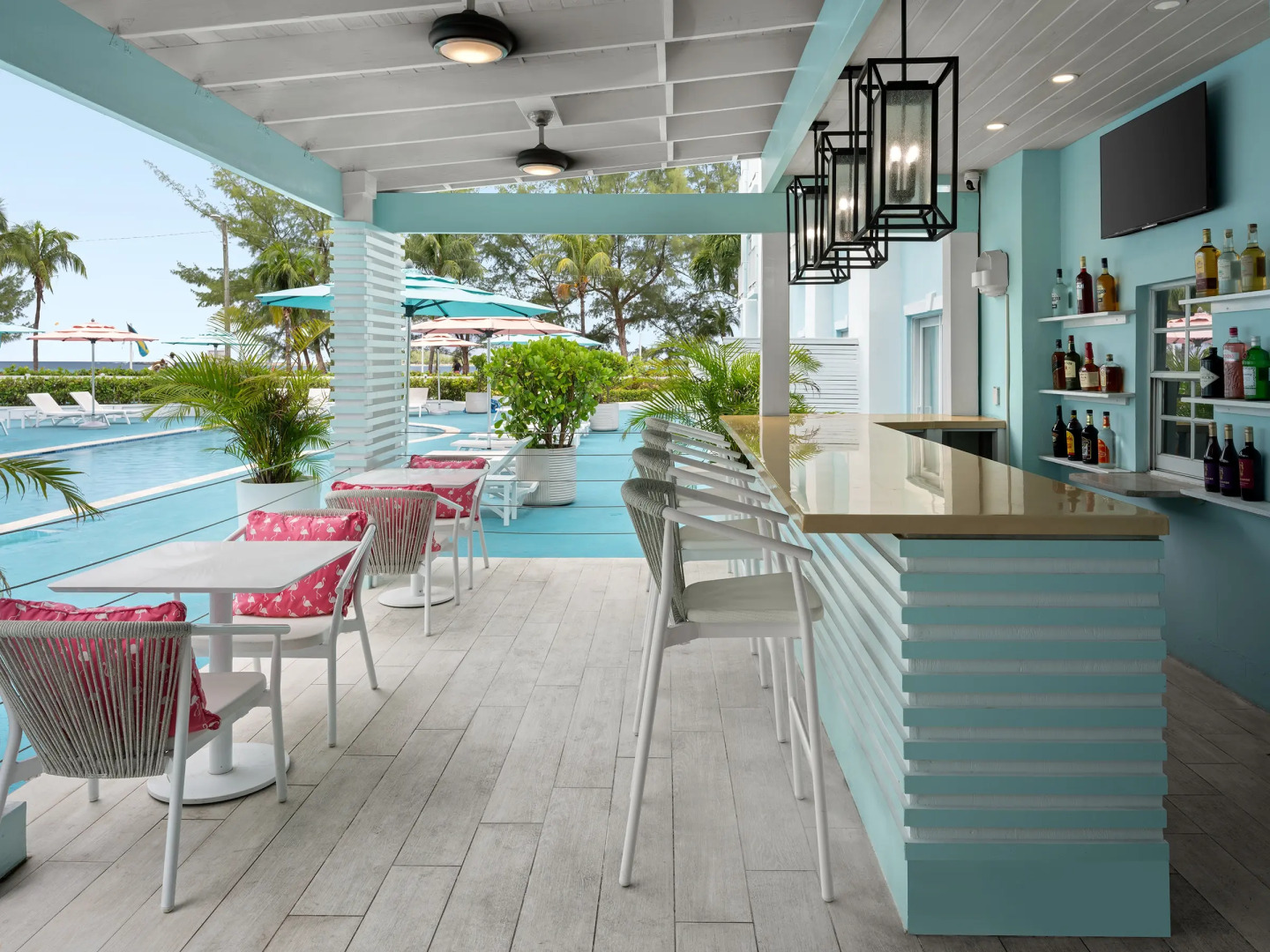 Courtyard by Marriott Nassau Downtown/Junkanoo Beach