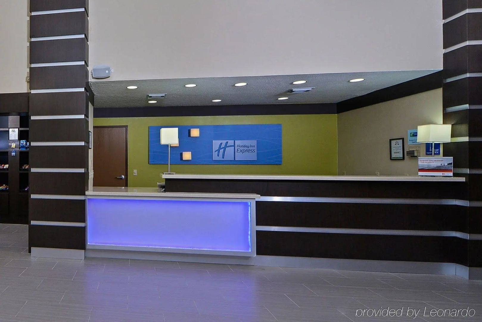 Holiday Inn Express Hotel and Suites Houston Kingwood