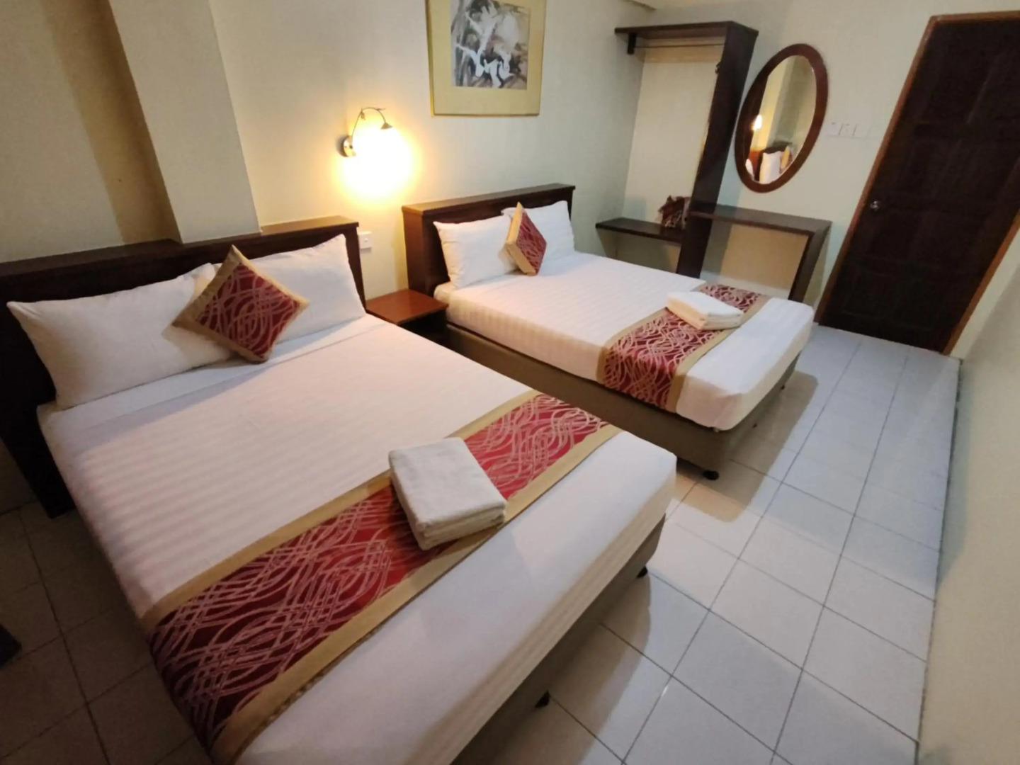 Virgo Batik Resort Teluk Batik Lumut