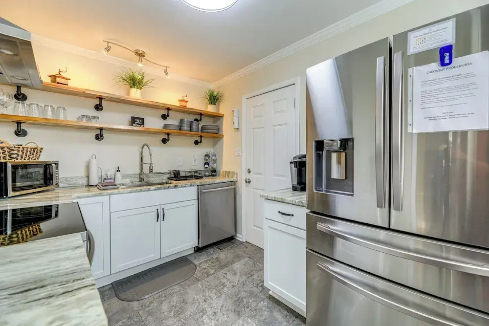 Updated New Bern Home < 3 Mi to Historic Dtwn!