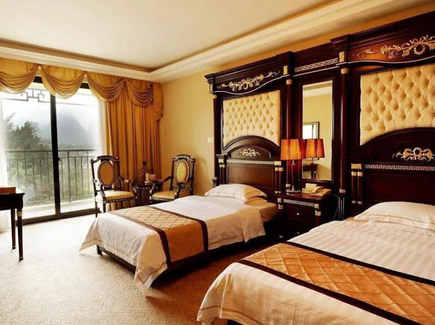 Sovereign Hotel