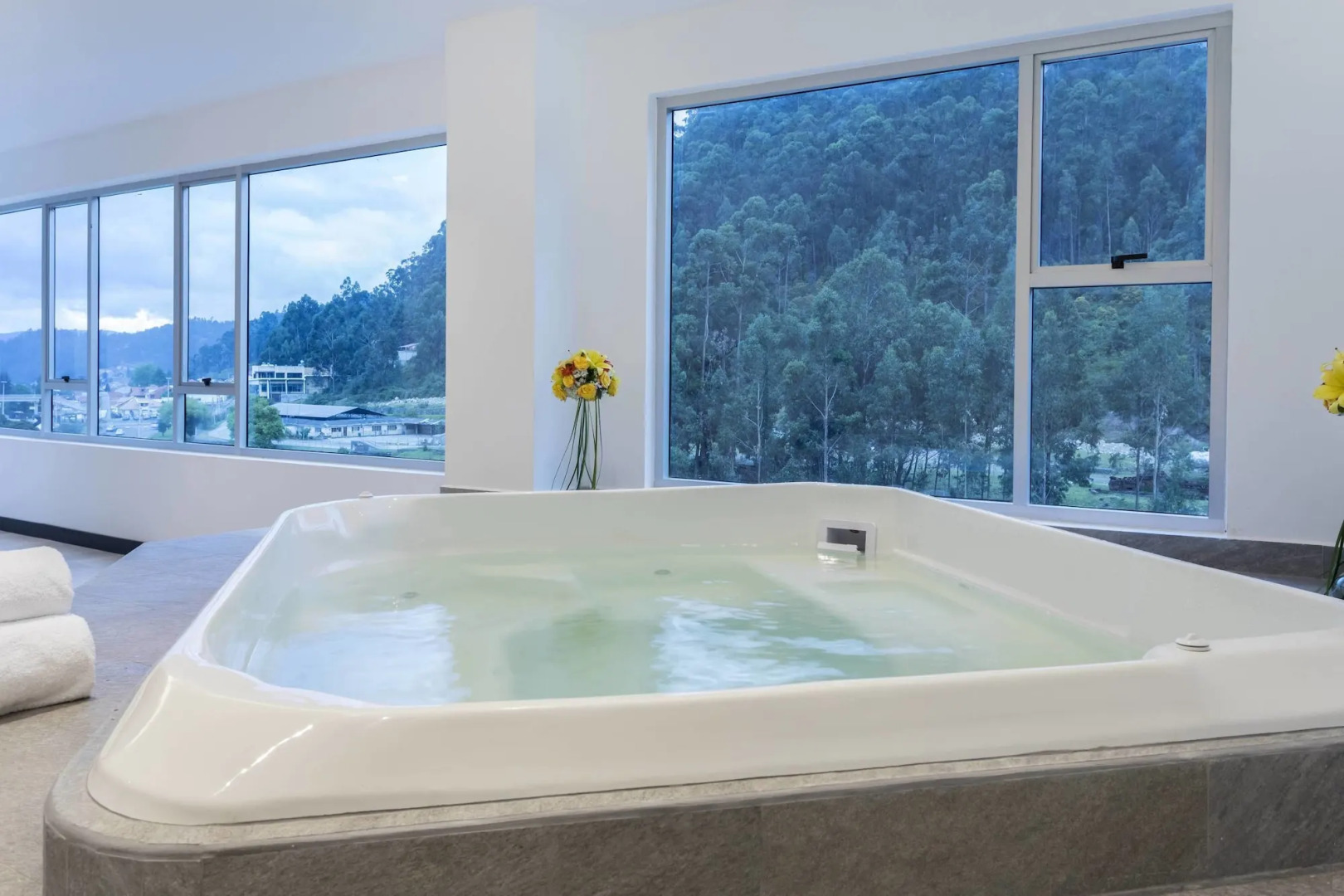 Four Points By Sheraton Cuenca