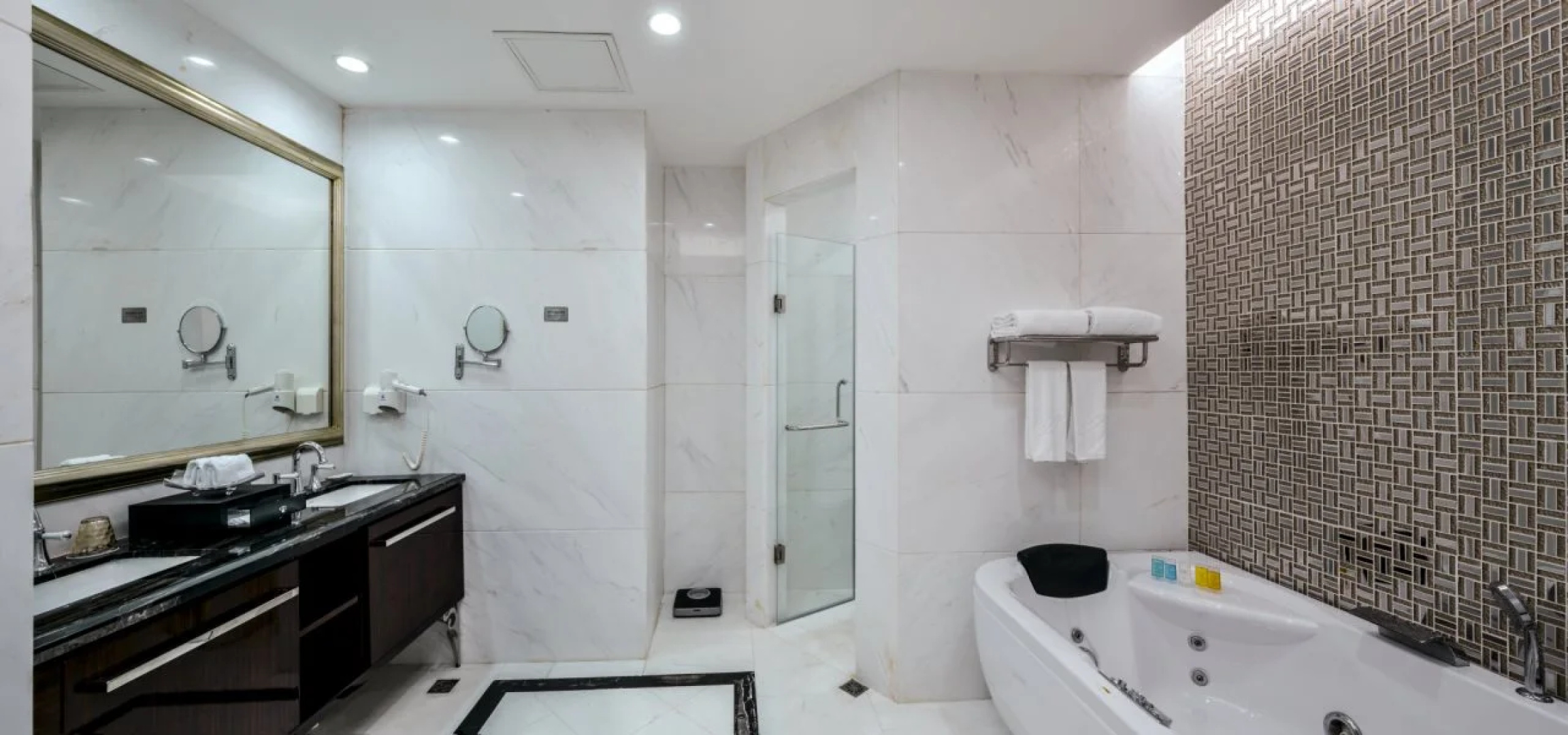 Country Garden Phoenix Hotel Huiyang