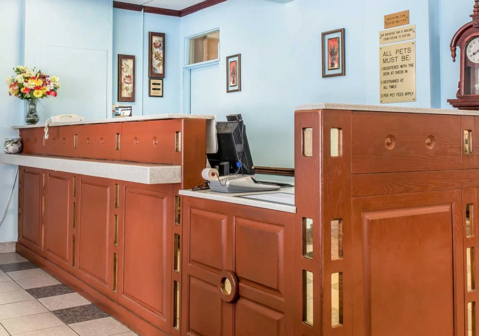 Quality Inn & Suites Greenville - Haywood Mall