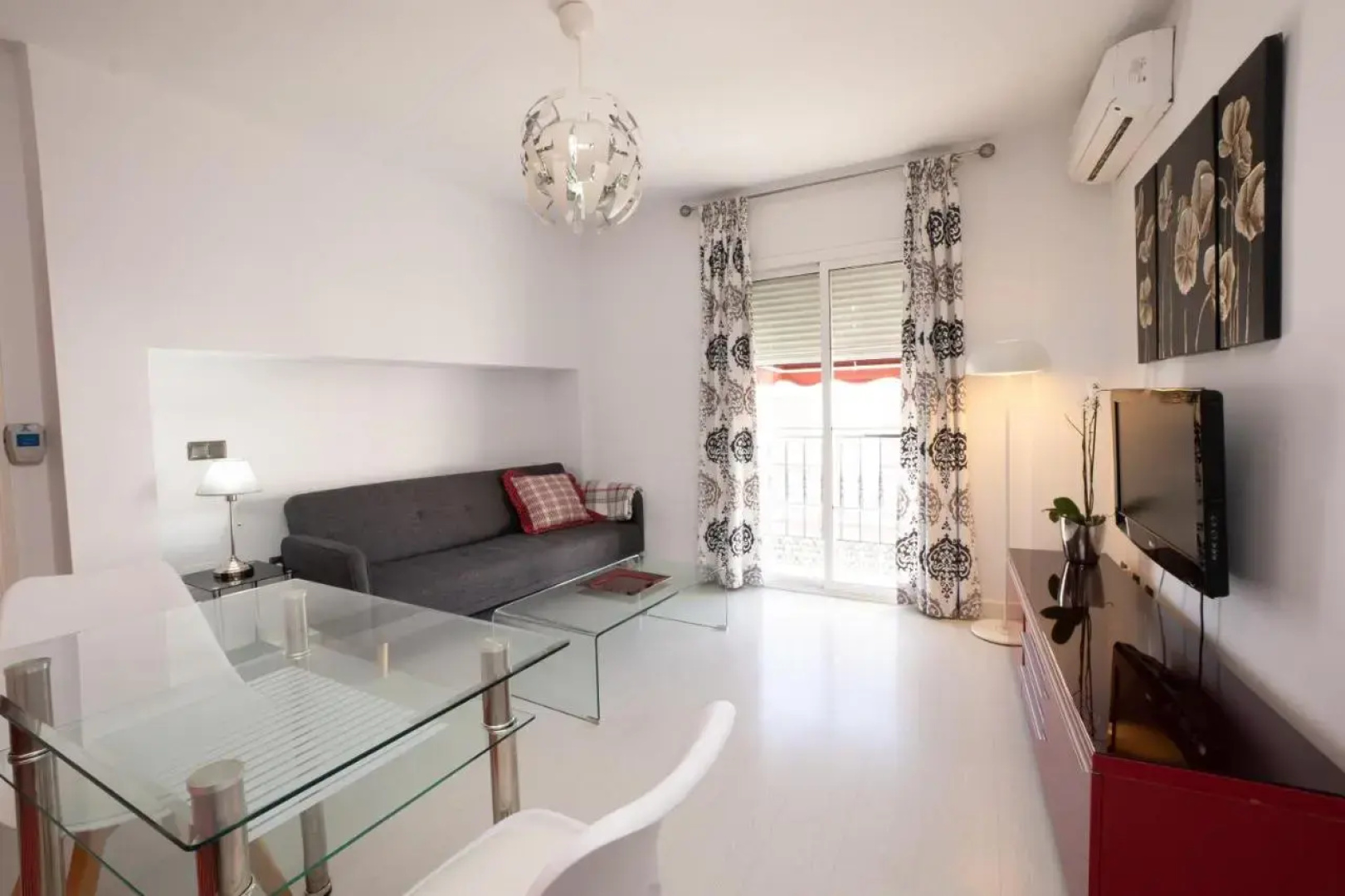 Apartamentos Abril