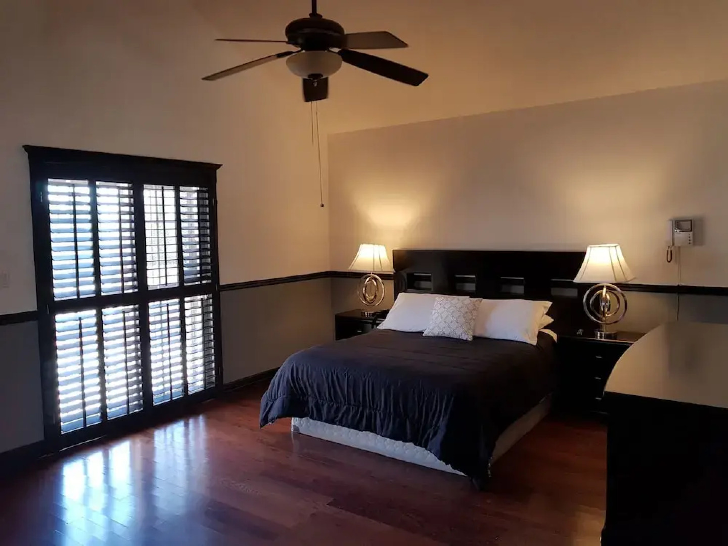 Residencia a 100 mts del consulado