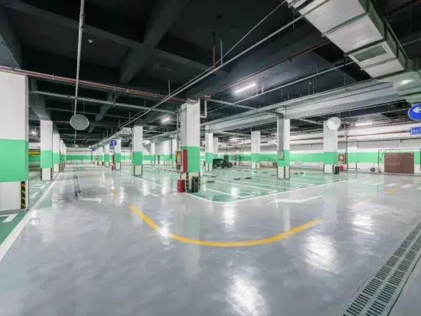 Hotels in Chimsar Wheatfield