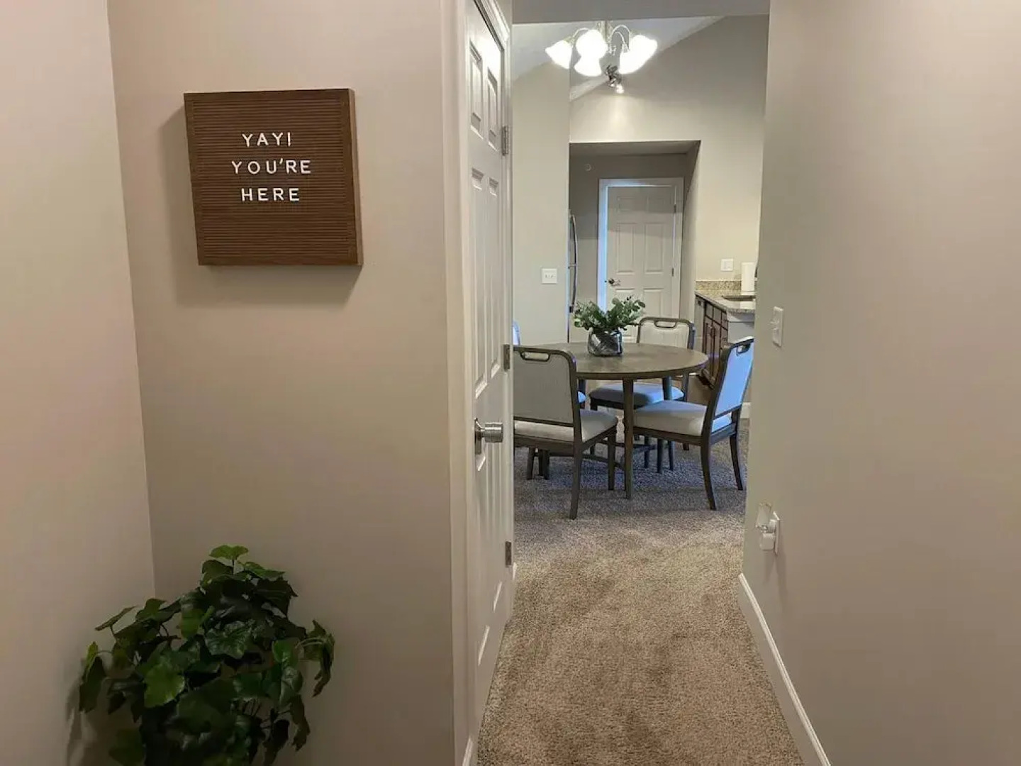 Peaceful Polaris Penthouse 2BR W D Balcony