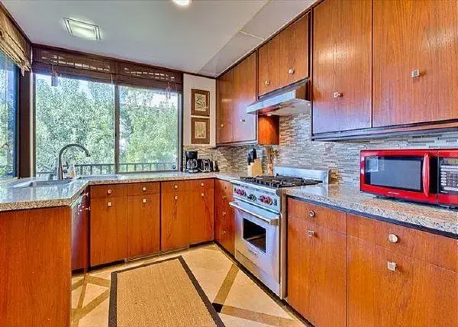 Tranquilty On The Cove