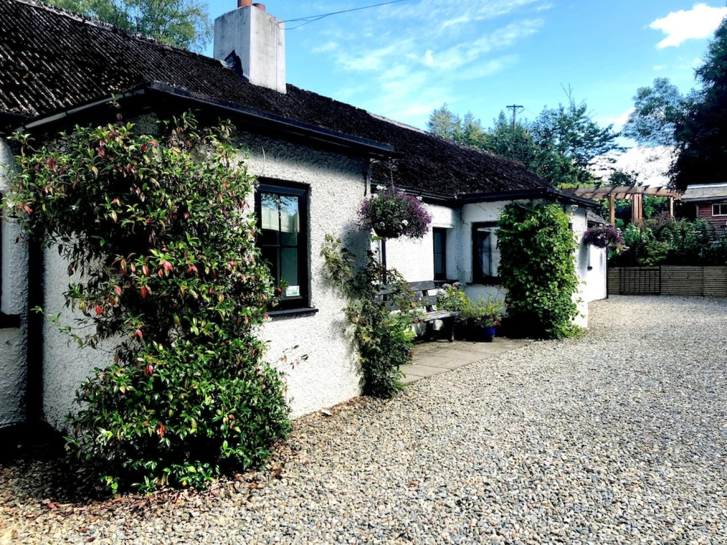 The elbowroom escape