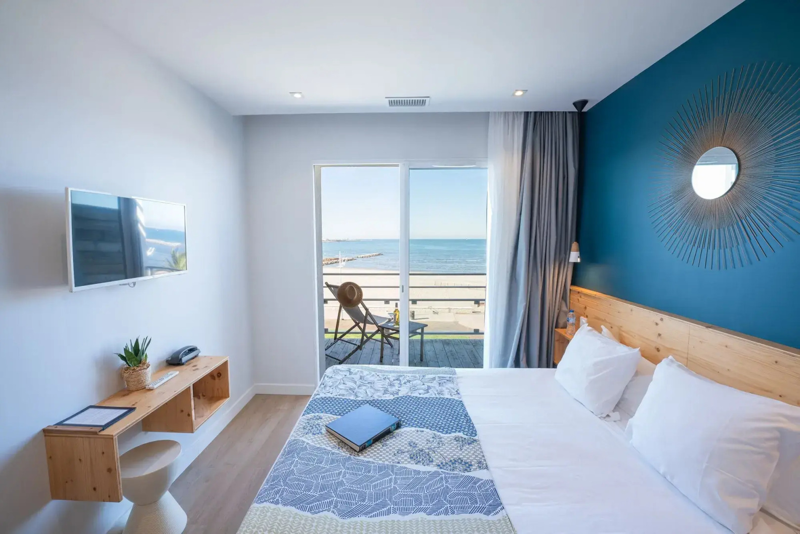 Hôtel Café Miramar