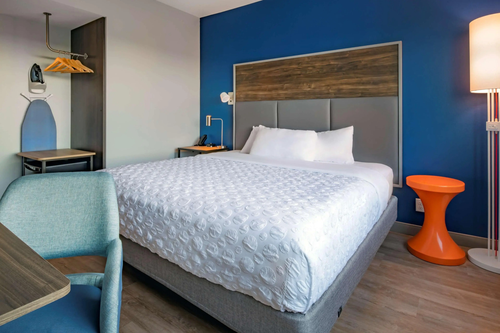 Tru By Hilton Omaha I-80 at 72nd Street, NE