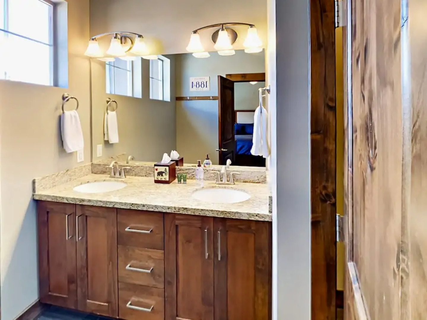 13285 Alexis Drive Townhouse 5 Bedrooms 4.5 Bathrooms Townhouse