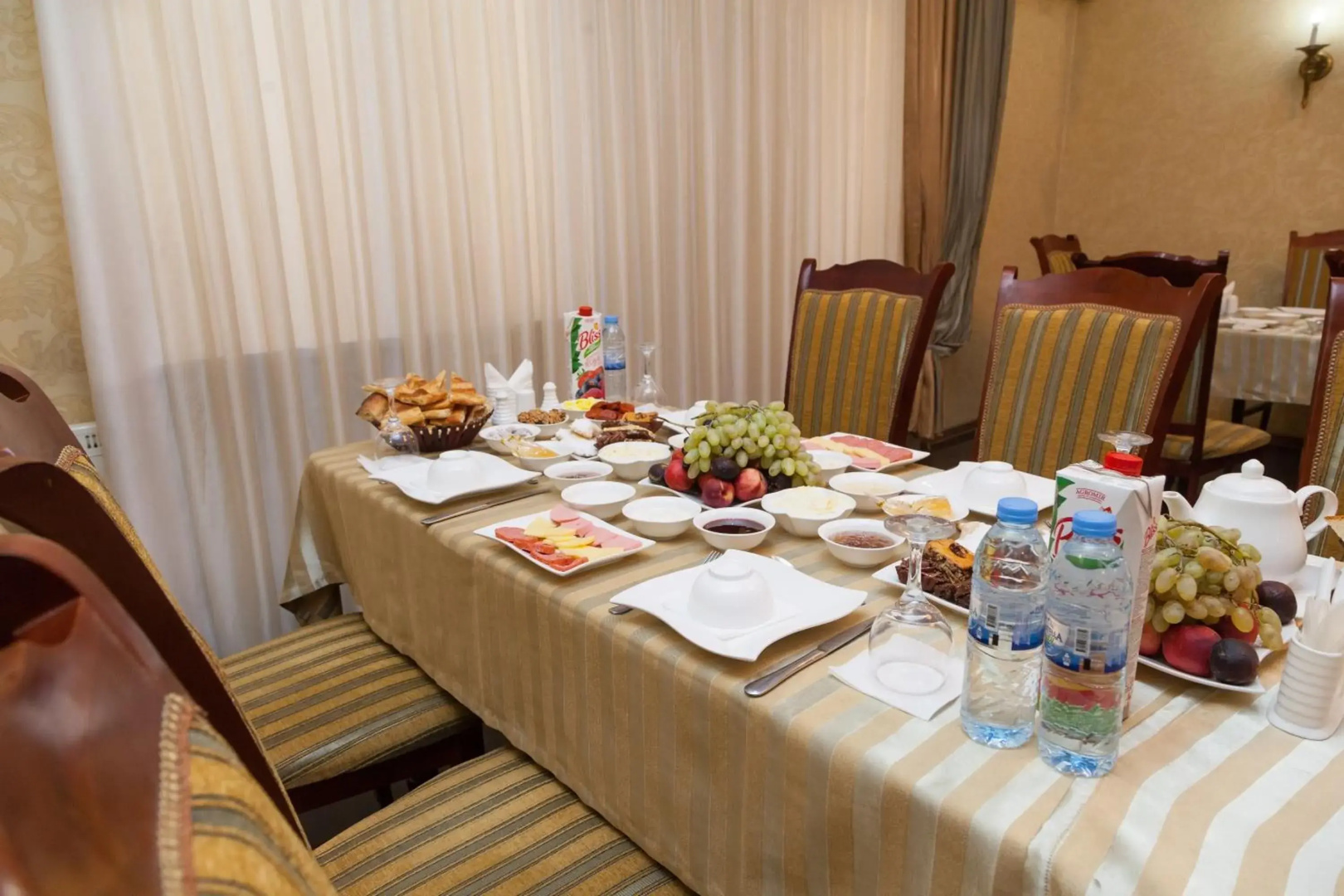 Avicenna Hotel