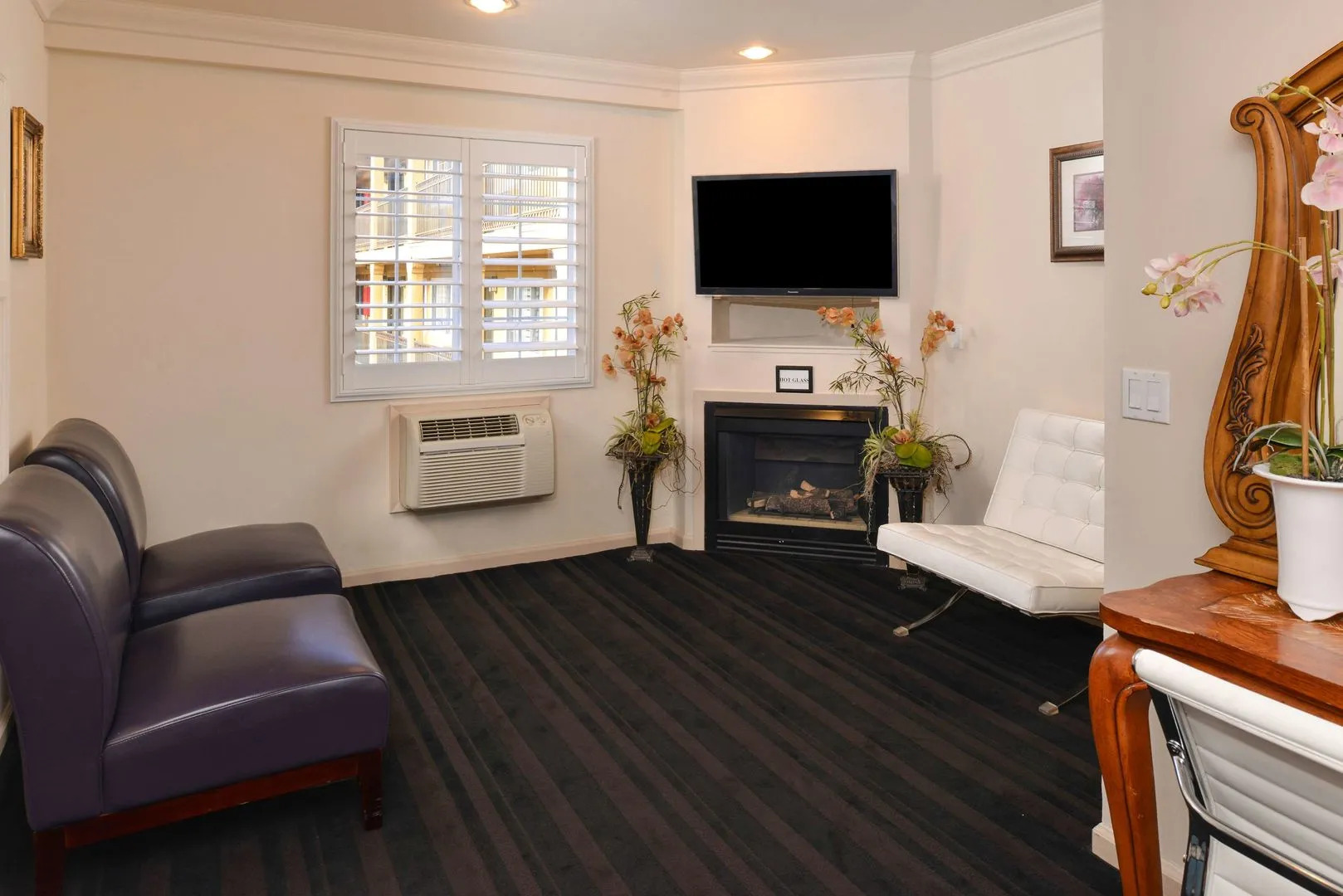 Napa Valley Hotel & Suites