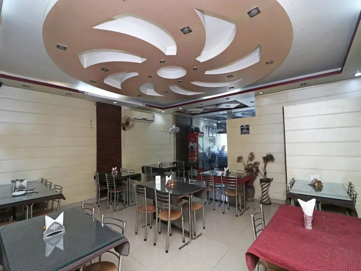 OYO 13474 Punjab Regency