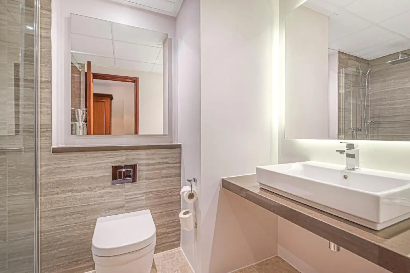 The Coppid Beech Hotel