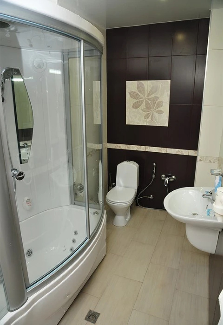 Атлант Люкс