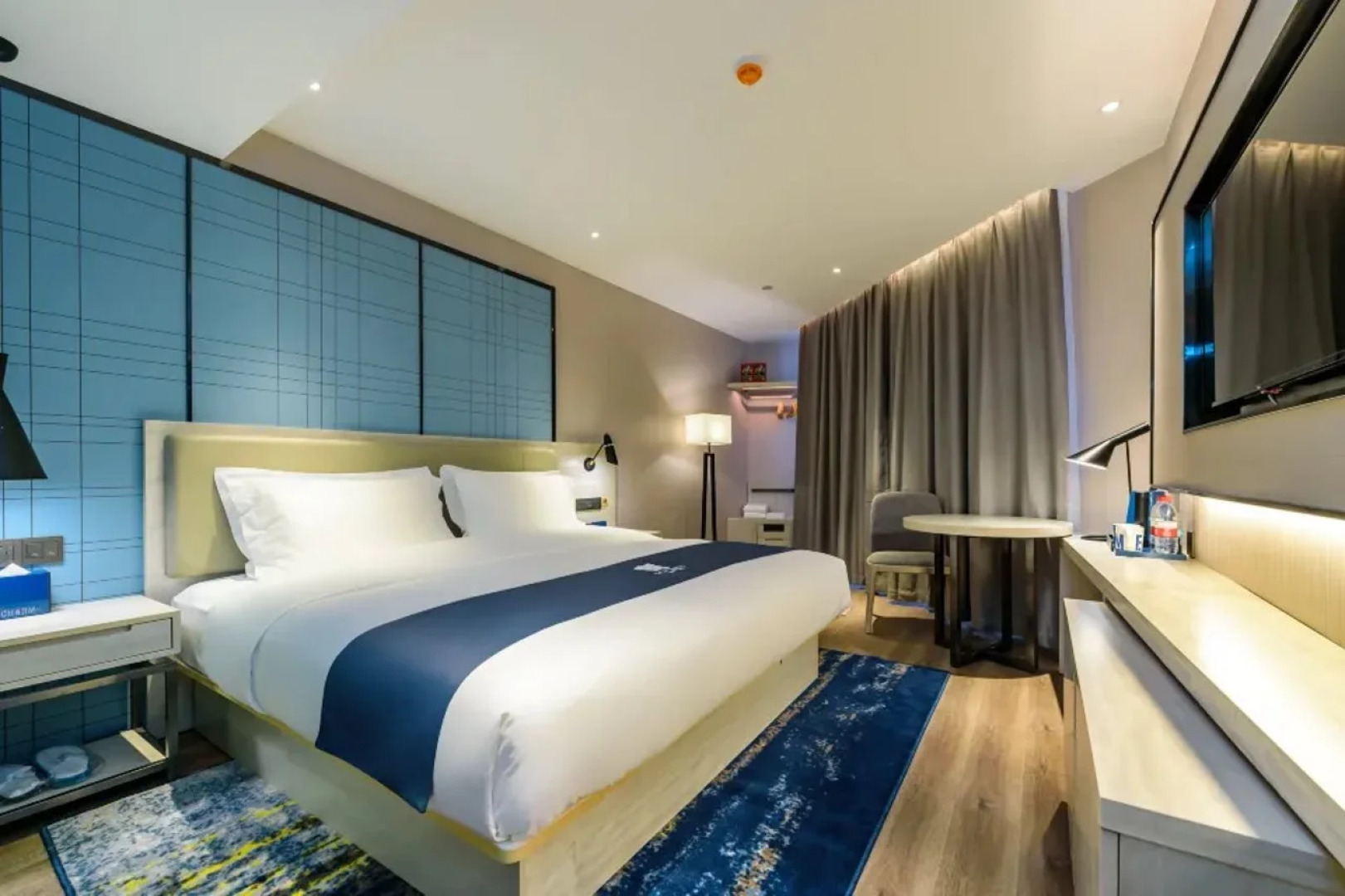 Echarm Hotel Guigang West Coach Station