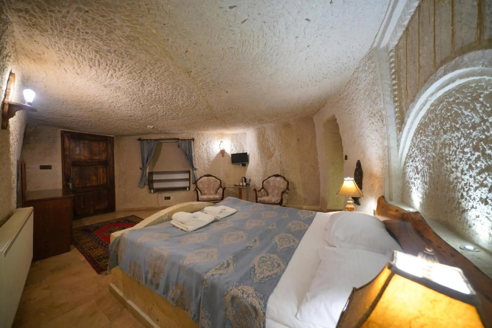 Lalezar Cave Hotel