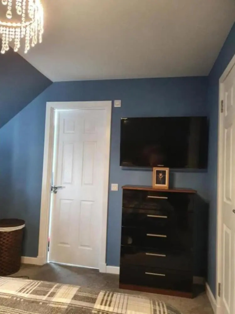 4-bed House in Elgin, Optional fee for hot tub