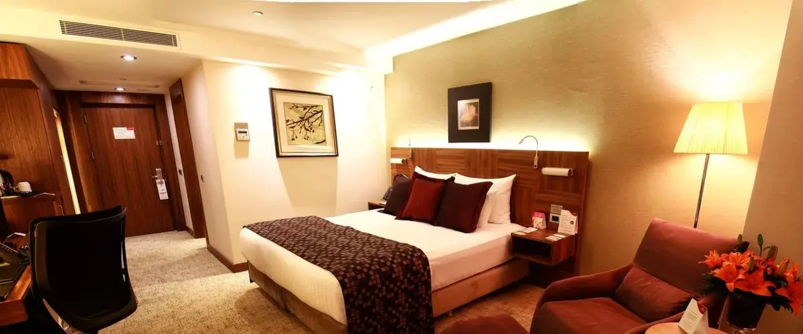 Crowne Plaza Istanbul - Harbiye, an IHG Hotel