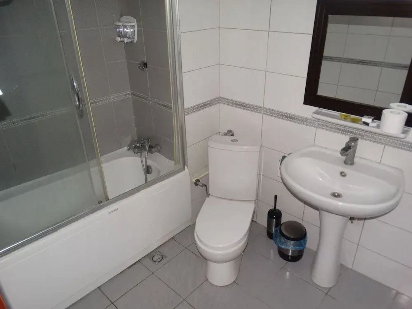 Yakamoz Hotel & Restaurant