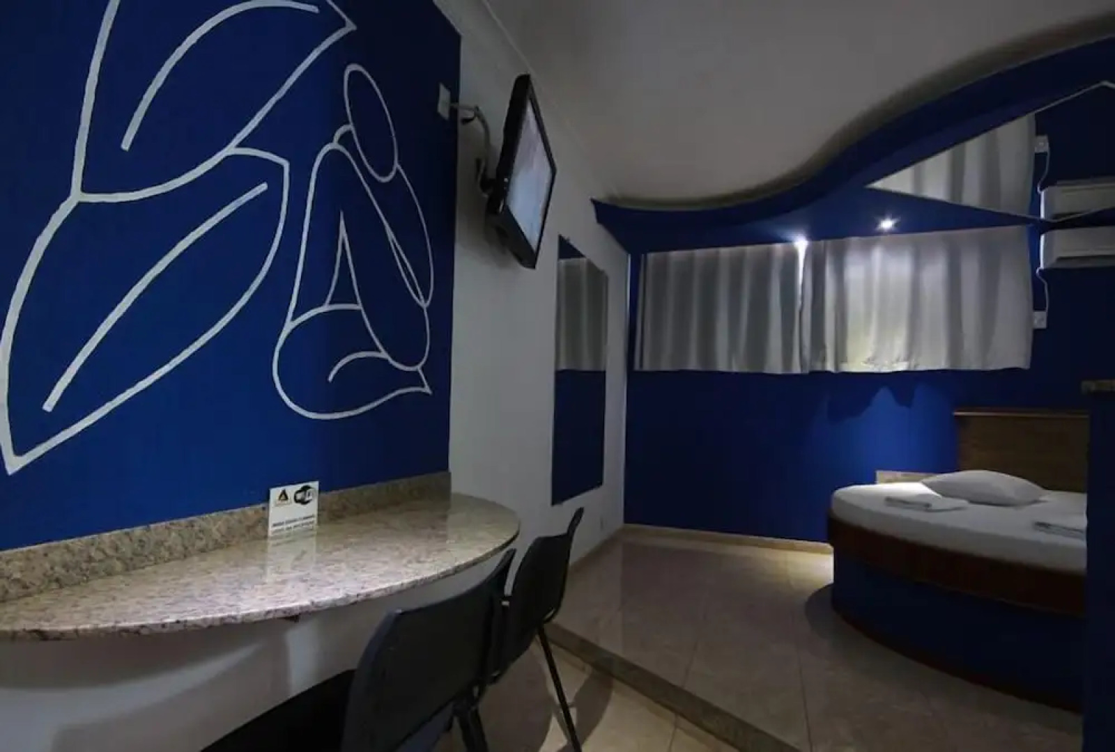 Prime Motel Americana