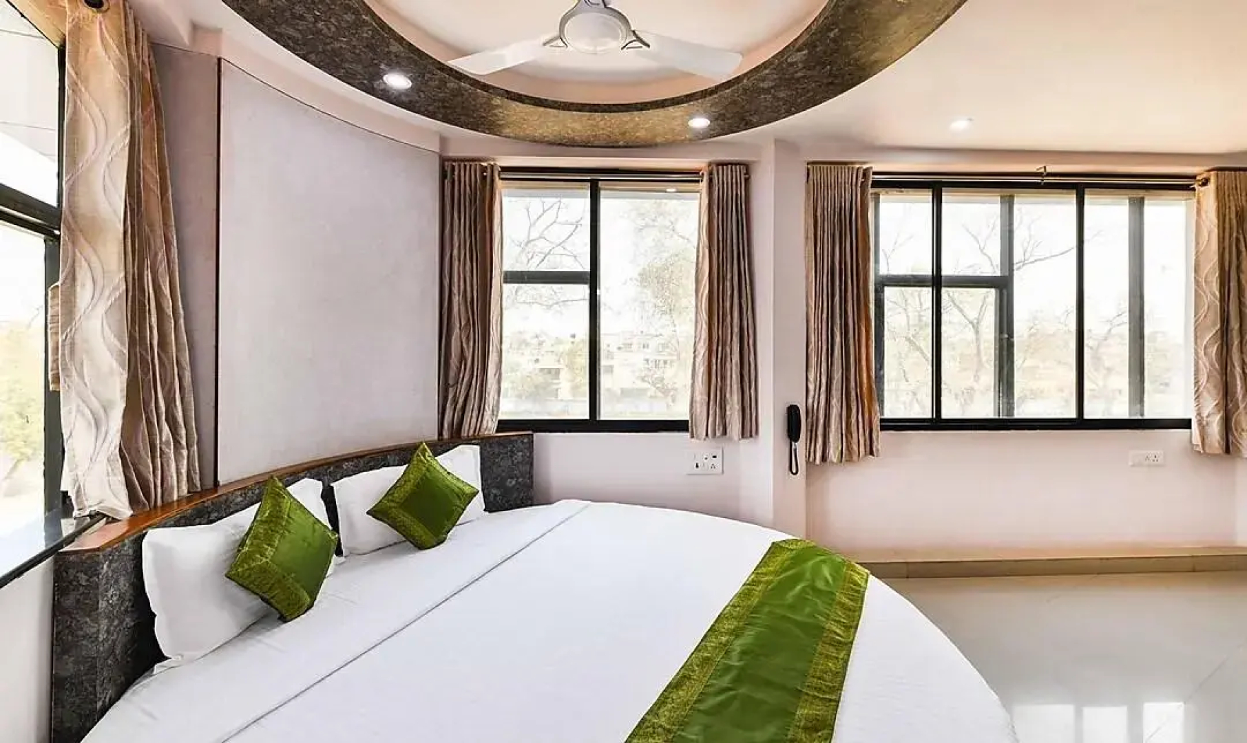 Skylon Hotel
