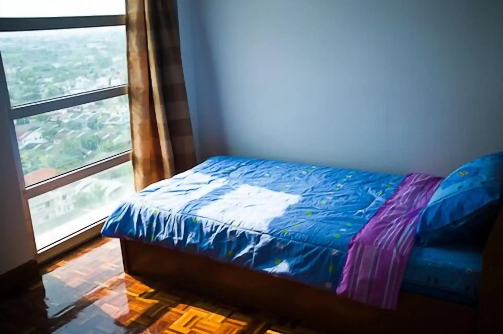 Lake View Condominium Superior