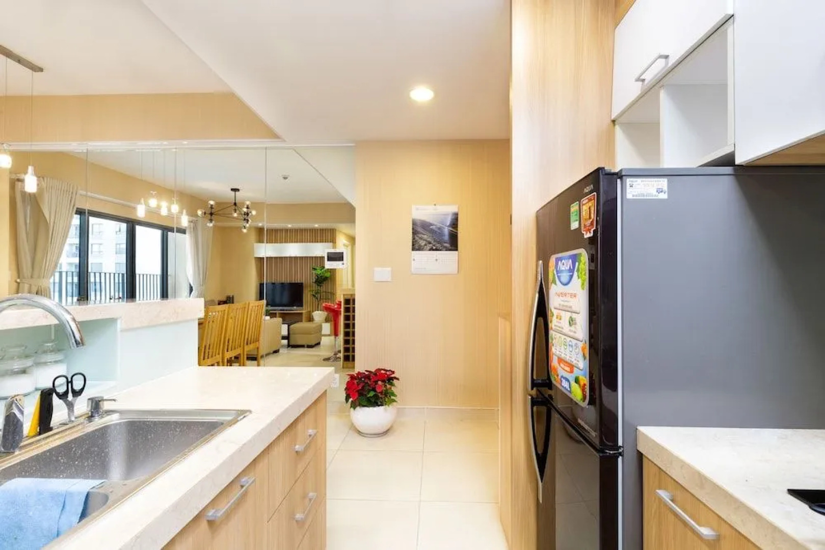 Ellie Apartment & Hotel Sai Gon