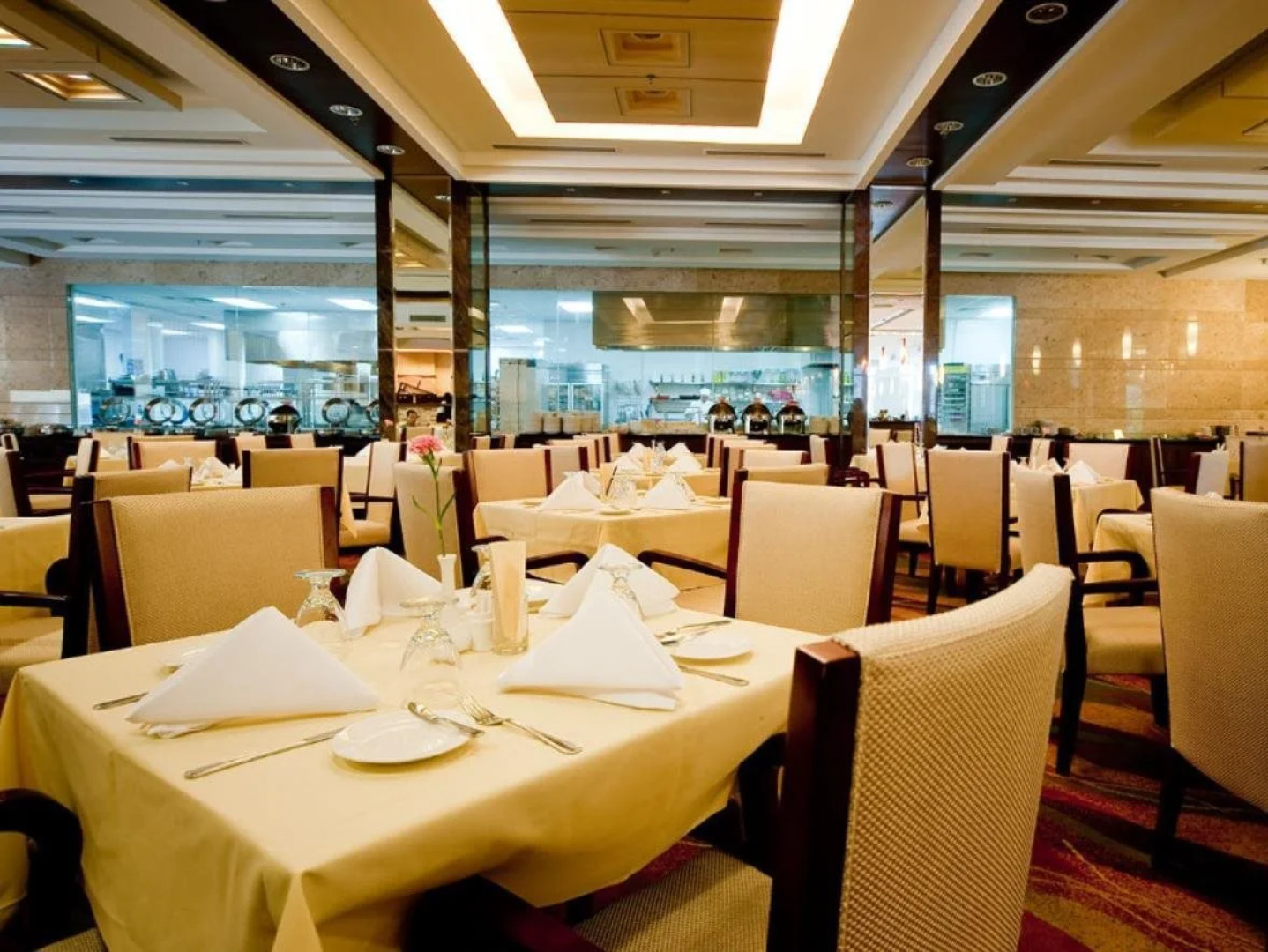 Imperial Palace Hotel