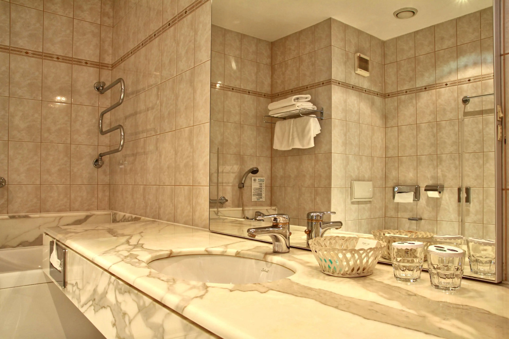 Ambassador Zlatá husa