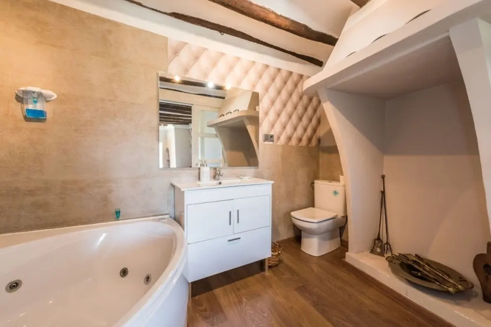 Apartamentos Vino Tinto